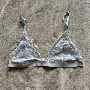 Lacey Bra